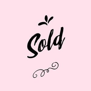✨ SOLD! ✨